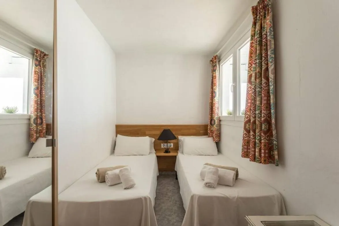 Corralejo Beachfront Villa Remos With Lobos Island View, Private Pool, Wifi & Bbq By Amazzzing Travel