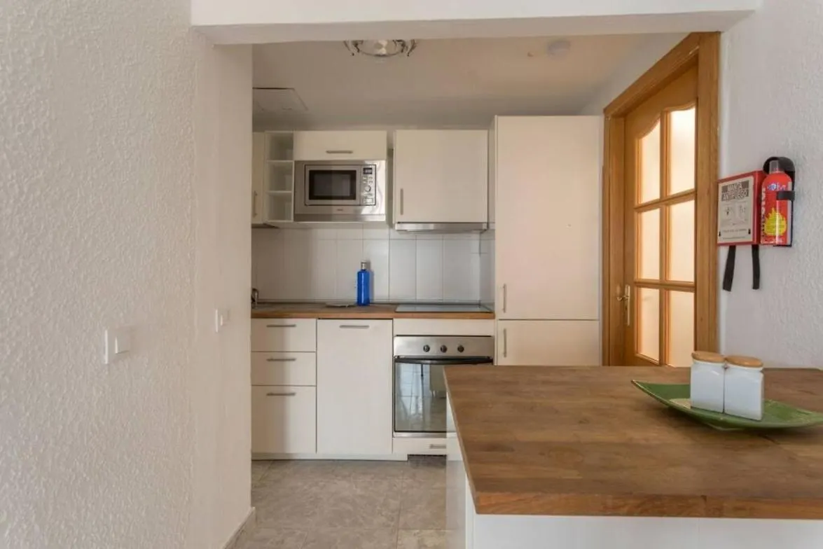 Corralejo Beachfront Villa Remos With Lobos Island View, Private Pool, Wifi & Bbq By Amazzzing Travel